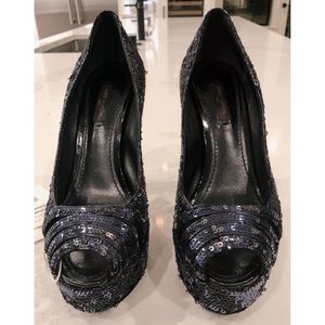 Louis Vuitton Hidden Platform Peep Toe 37 Chrome LV Sequin Pumps LV-0501N-0124